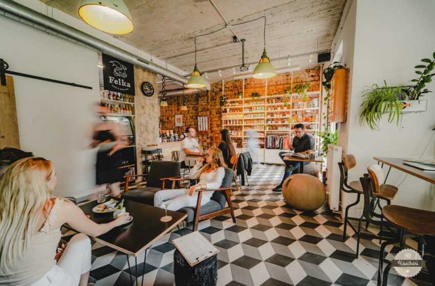  FELKA café & brew bar v Poprade: Všetko, čo robí dobrú kaviareň dobrou, vás tu obklopuje nenútene, nevtieravo, prirodzene