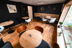 Why Not Coffee v Piešťanoch: K letnej ponuke pribudli aj koncerty pod holým nebom