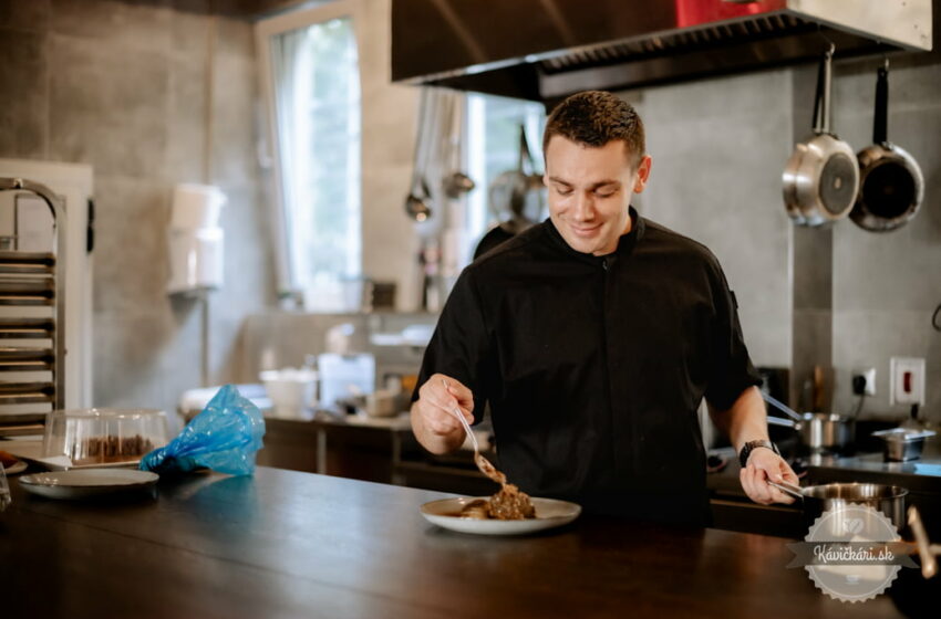 Šéfkuchár Zoltán Baláž varí unikátne francúzske jedlá v Colette Gourmand Boutique