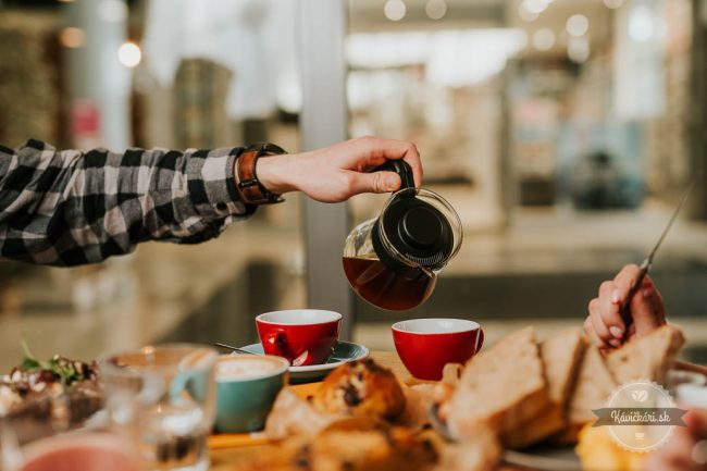 Batch brew: Filtrovaná káva bez čakania, ktorá chutí vždy rovnako