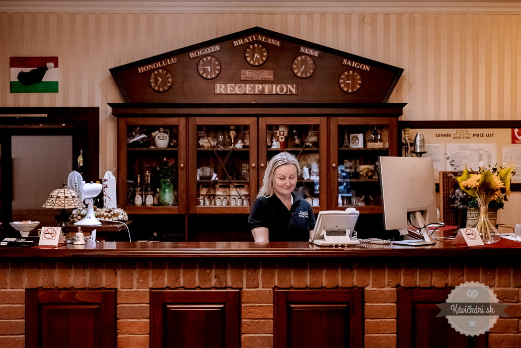 Hotel-Tevel-recepcia