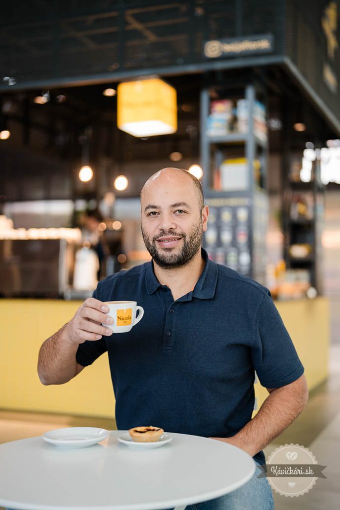 Beija Flor-Tržnica Nivy-David