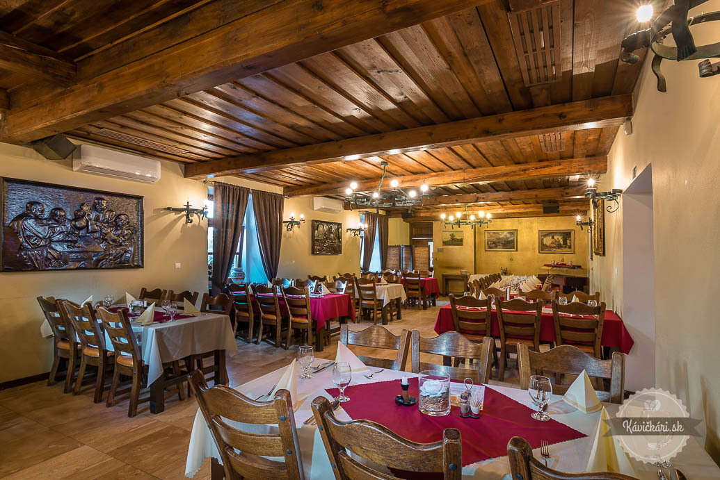 Chateau Krakovany-reštaurácia