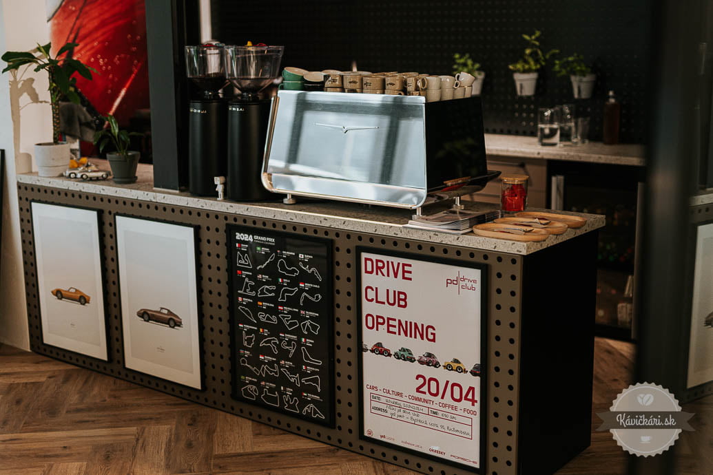 kaviareň-PD-Drive-Club