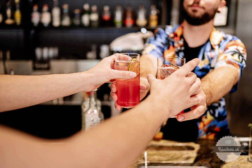 GROOF Bistro vlastné sirupy a limonády