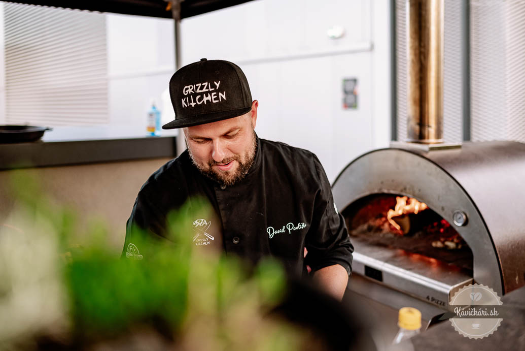 Grizzly Kitchen