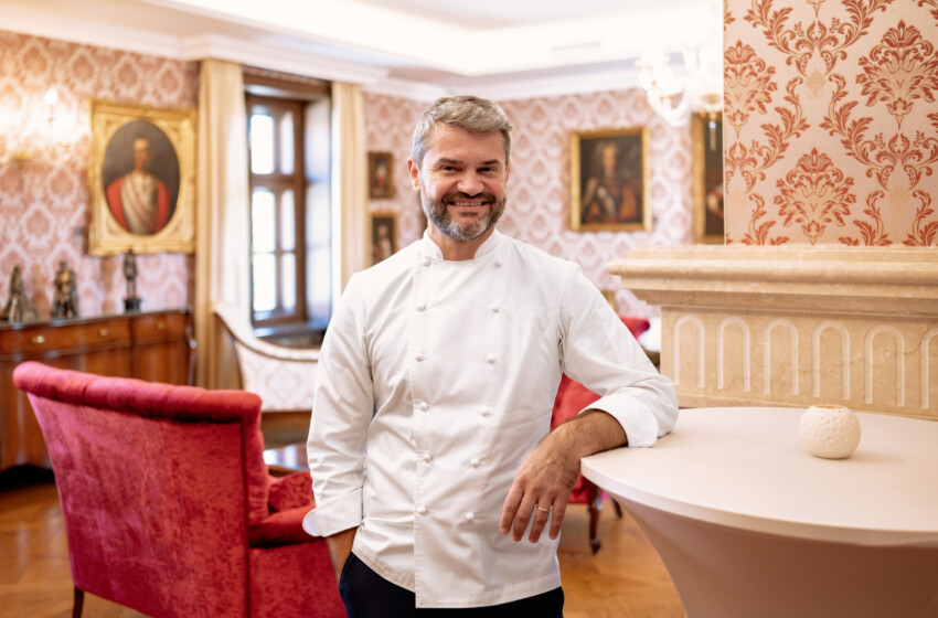 „Keď zlyhá jeden člen tímu, tak zlyháme všetci“ – Enrico Bartolini o michelinkách, surovinách a úspechu