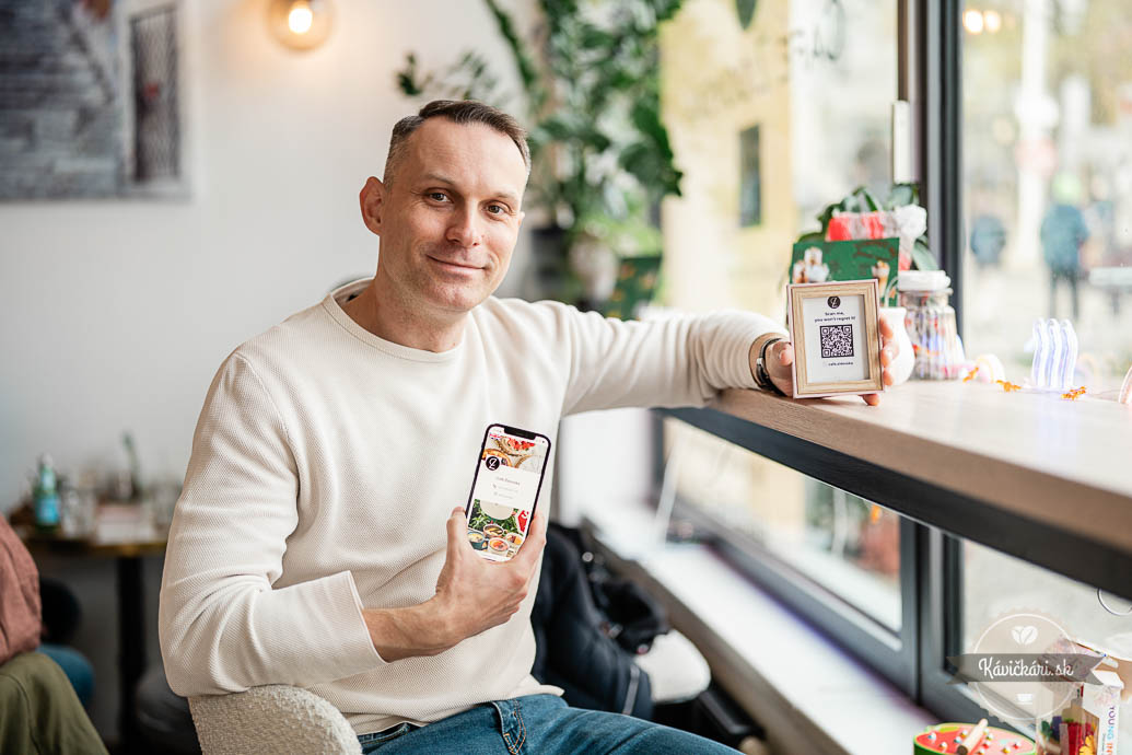 pikMenu, Martin Tóth