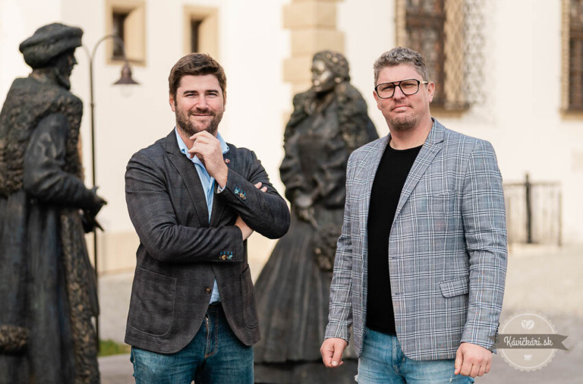 Tomáš Dilong a Ľuboš Bogár z VIAJUR: Spoločne chceme naše vinárstvo a najmä Slovensko dostať na celosvetovú mapu vína