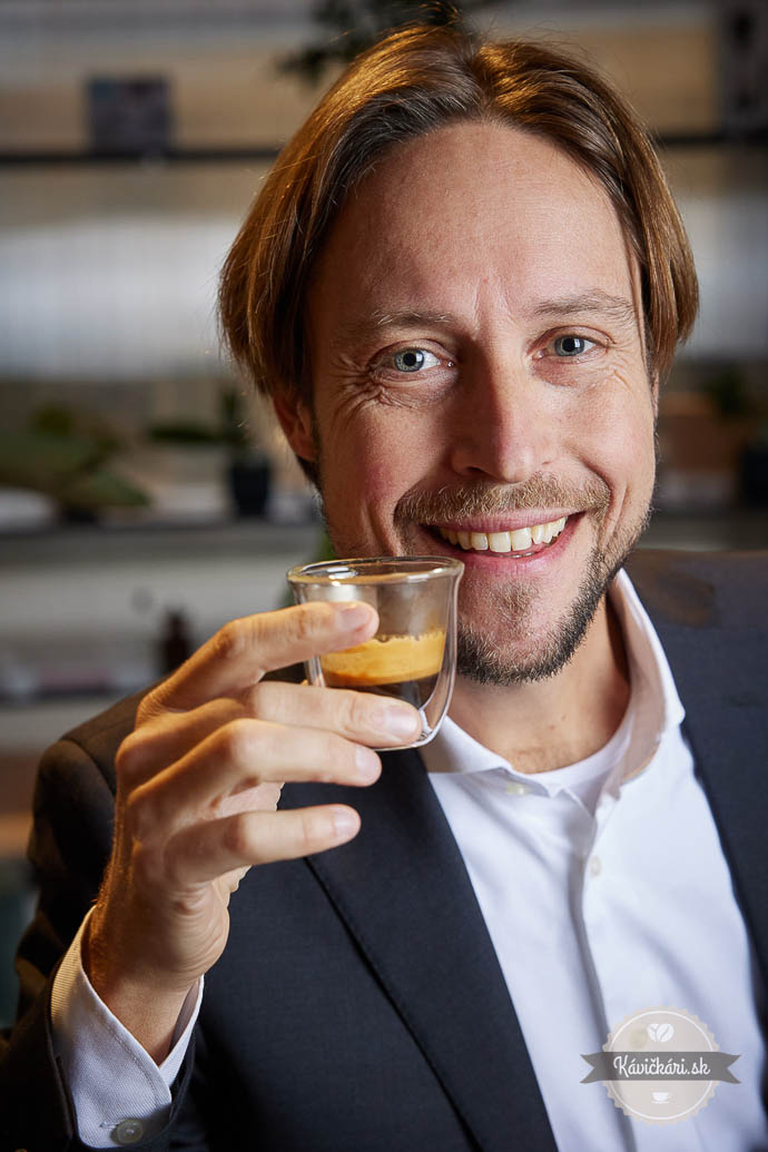 Andrej Godina espresso