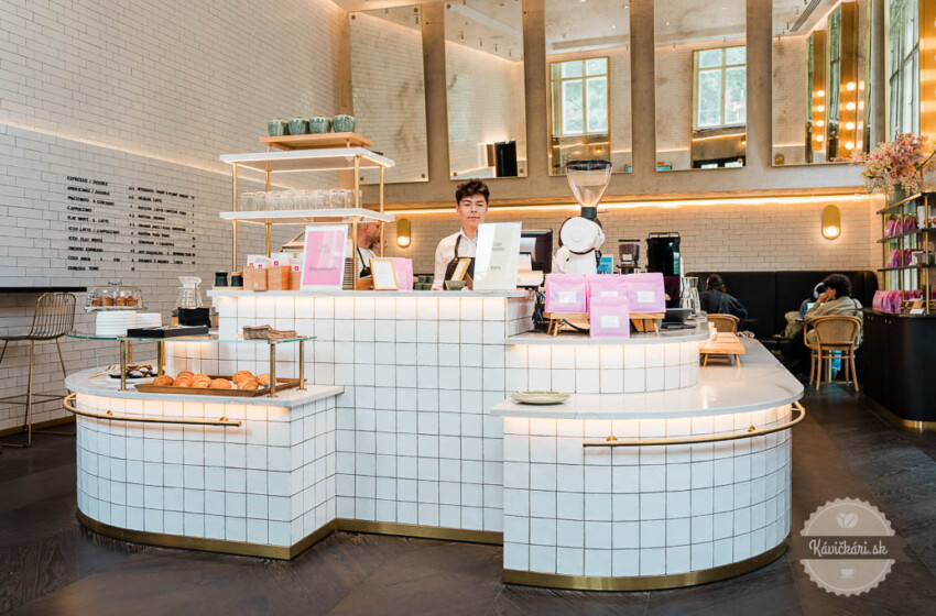 Viedeň a jej najlepšie a najzaujímavejšie kaviarne: #6 Elias Coffee Shop – výberová káva v päťhviezdičkovom hoteli