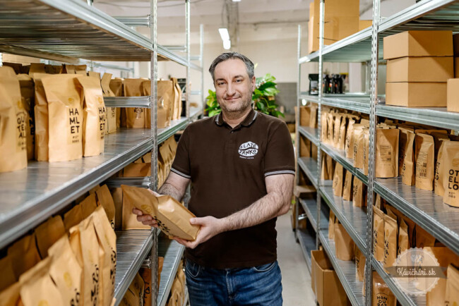 Václav Faltus: „Káva musí hlavne chutiť, hoci s mliekom či so škoricou“