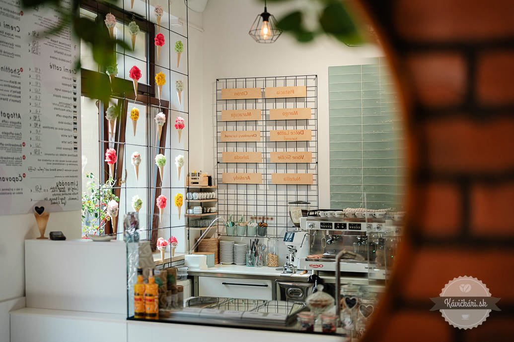 Cremì gelato & caffè Trnava