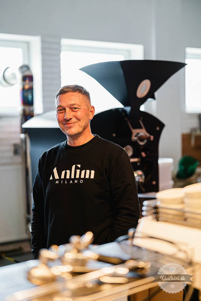 Marián Galuška - 9 Grams Coffee