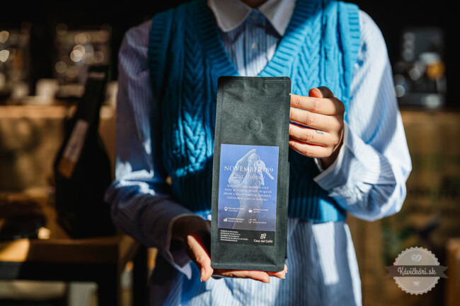 Limitka od Casa del Caffé, ktorá spája – November ’89