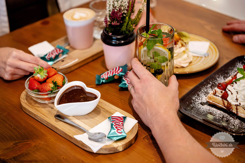 Pralinka Senec Mini Mila