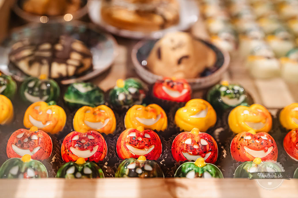 Dezerty - Jedna báseň