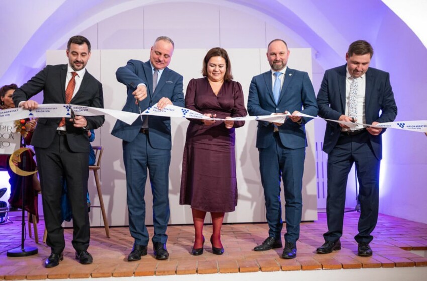  Tip na výlet: V Modre otvorili unikátny priestor, kde pod jednou strechou ochutnáte 100 najlepších vín z Malých Karpát