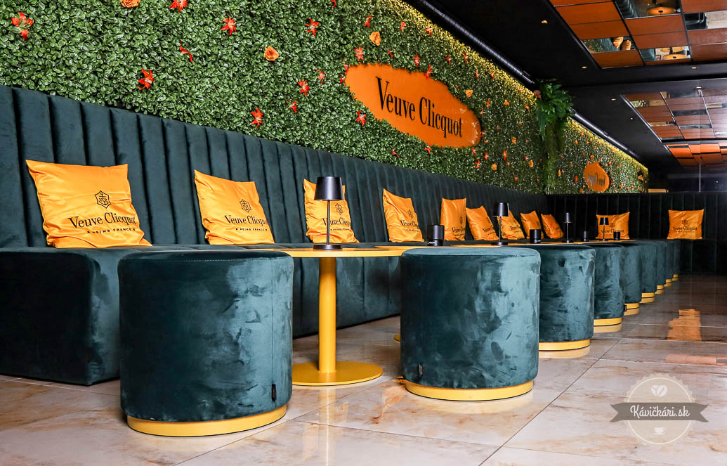 Ukážka nábytku MUŠLA