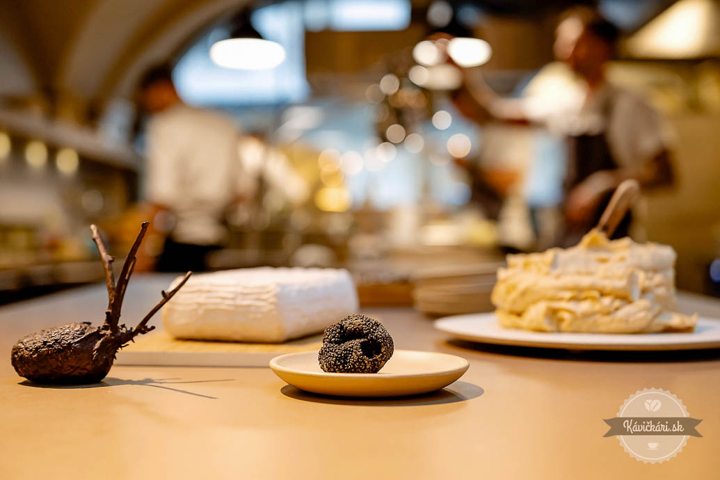 FACH Bratislava reštaurácia ponuka