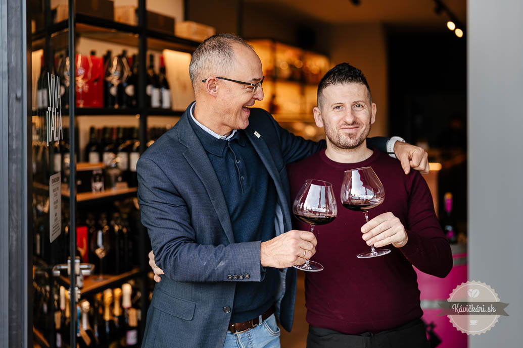 Fabio Bortolini a somelier nového wine baru