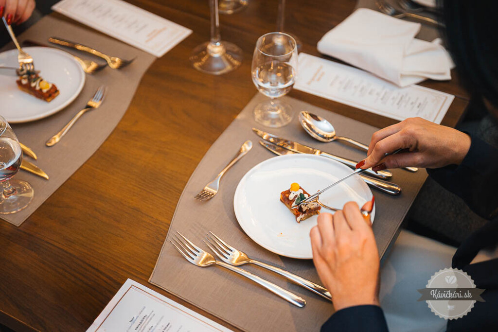 Monte Móry Valentín