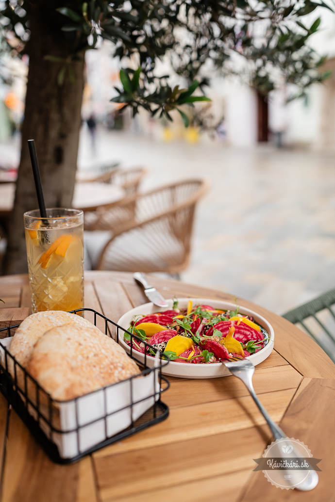 enjoy bistro jarné menu