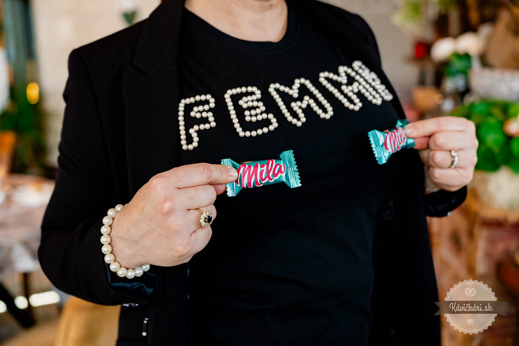 Mini Mila femme žena