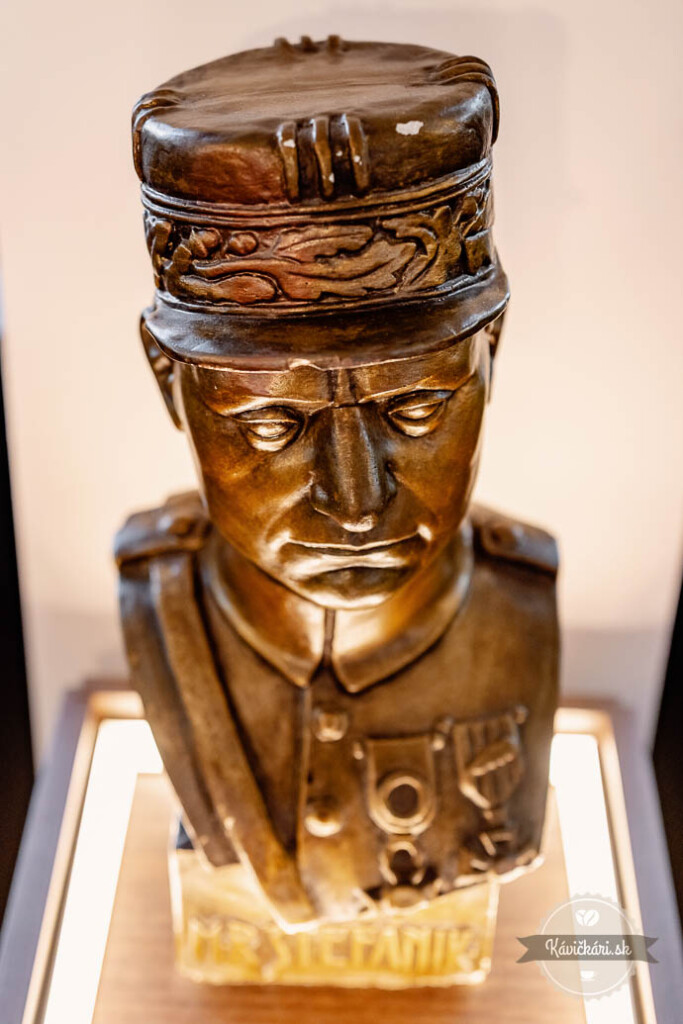 Café Štefánik Ivanka pri Dunaji