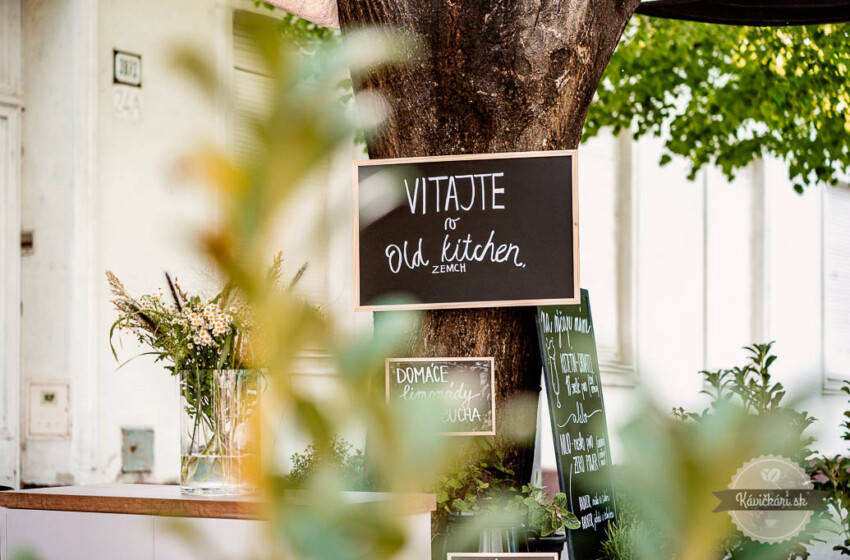  Návrat ku koreňom: Reštaurácia Old kitchen.Zemch v Senci ako osobný príbeh chutí