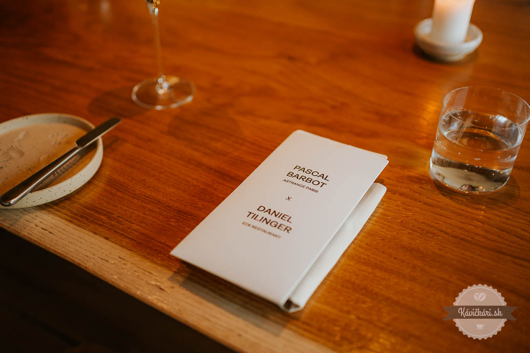 FOUR HANDS DINNER, ECK Restaurant