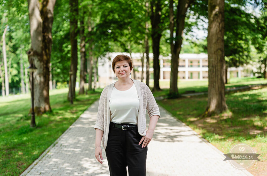  „Úspech nemusí znamenať ísť stále vyššie. Niekedy znamená vrátiť sa domov.“ Petra Sládečková o hotelierstve a odvahe
