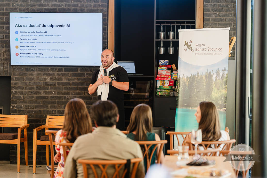 Imrich Kováľ počas Gastrolove niche ukázal, že aj v ére umelej inteligencie zostávajú základom úspechu kvalitný obsah, konzistentná komunikácia a dobre spracovaná online prezentácia.