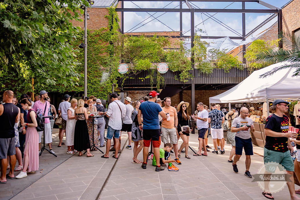 Trnava Rum Fest nádvorie