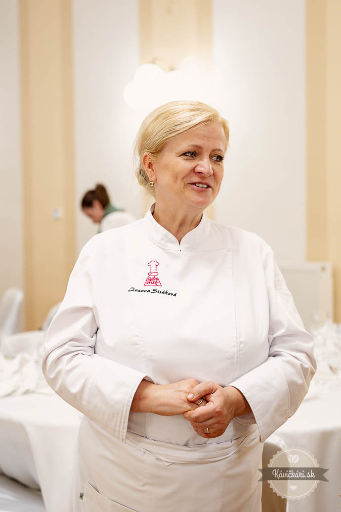Zuzana sisáková