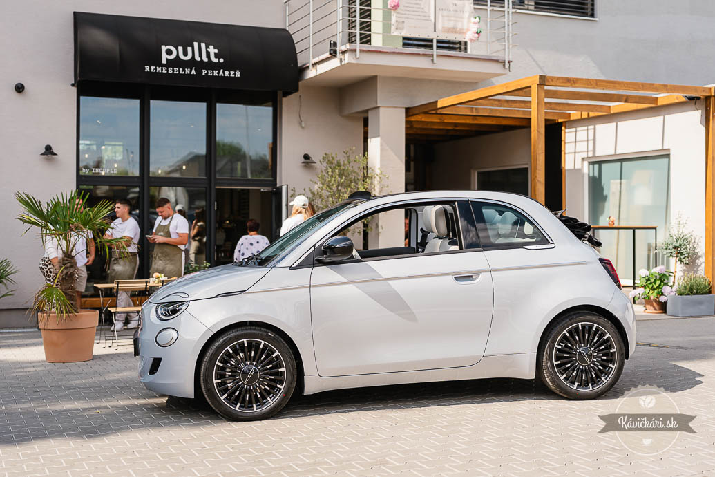 Fiat 500 hybrid 