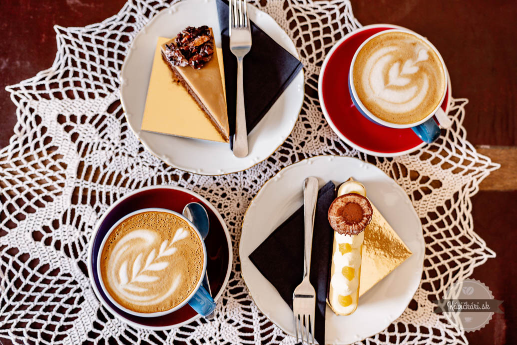 Espresso bar - cappucino