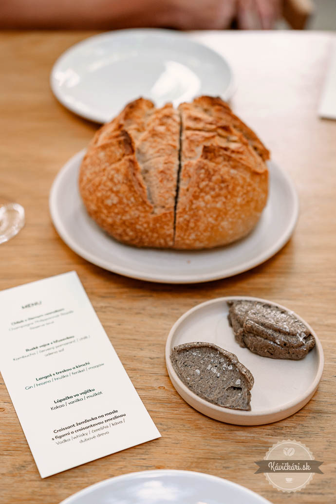 FACH brunch Miklošík maslo chlieb
