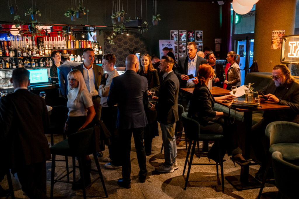 Falstaff Bar Guide